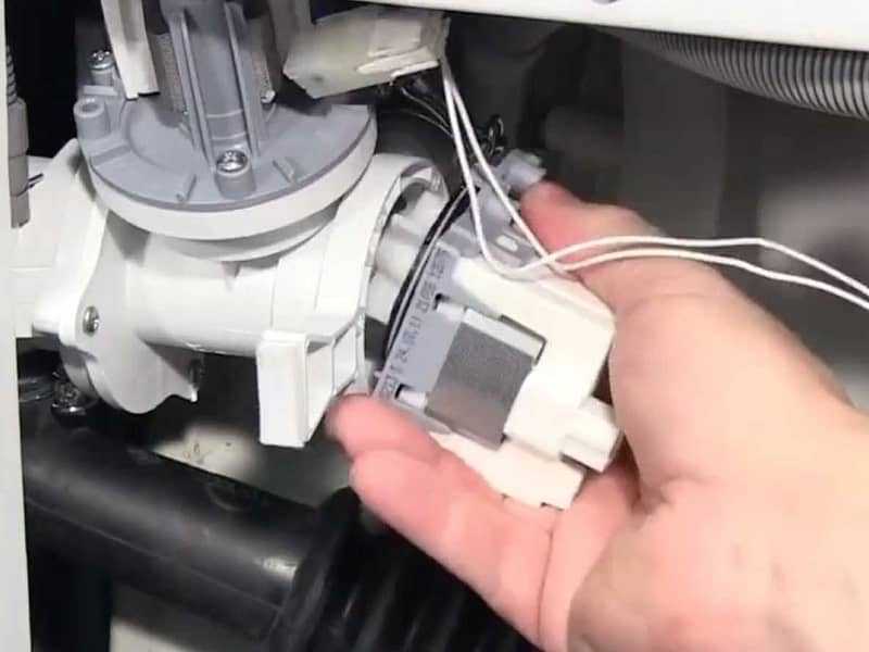 Ремонт насоса стиральной машины indesit: как почистить сливную помпу? как проверить и заменить своими руками? как снять насос с машинки indesit?