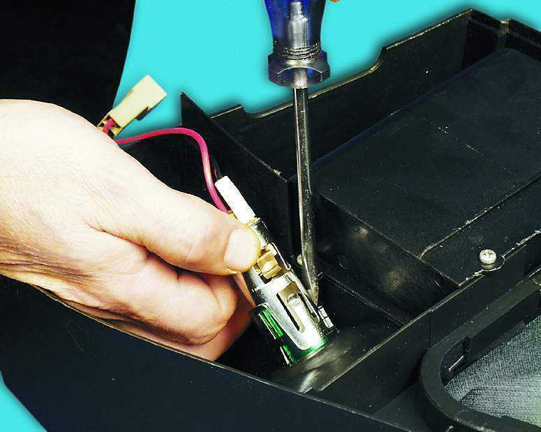 Замена привода ваз 2110 своими руками Тюнинг и ремонт ВАЗ 2110 В данной статье мы рассмотрим как снять и установить обратно привода передних колес ВАЗ