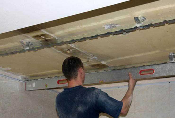 Чем подшить потолок в гараже дешево и красиво: 10 вариантов отделки