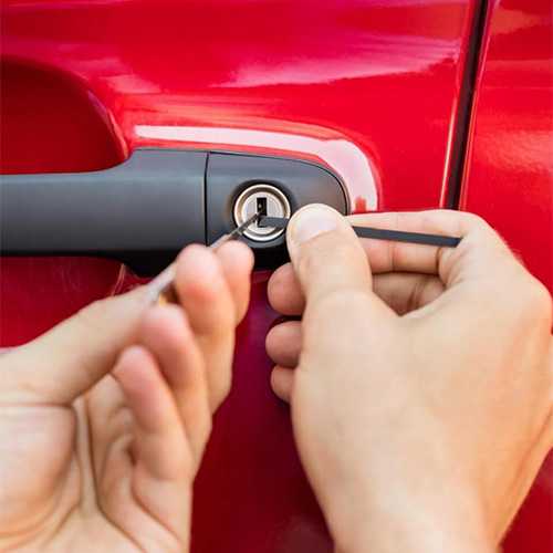 Как открыть машину, если ключи остались внутри - рабочий способ