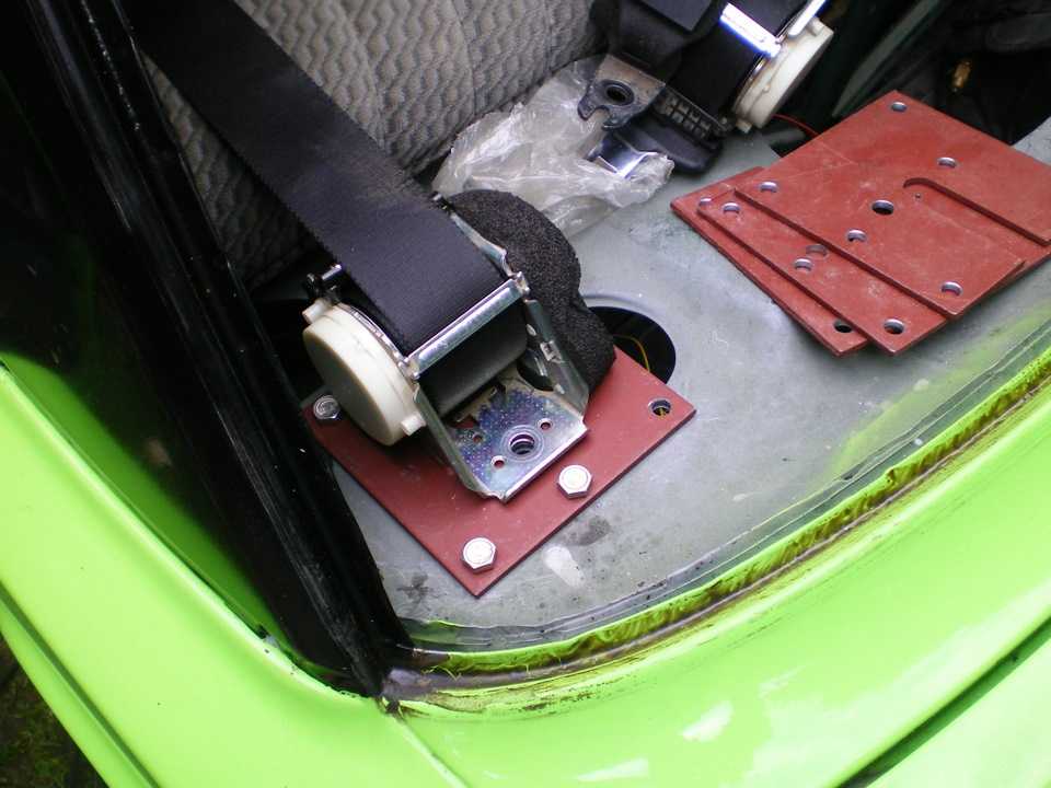 Поэтапная инструкция по устаовке задних ремней безопасности на автомобиль ваз 2106