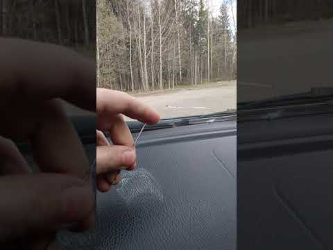 Как аккуратно заделать мелкие сколы на лобовом стекле машины