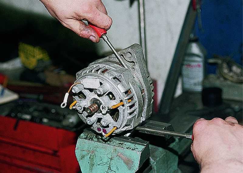Ремонт генератора ваз 2114: снятие, разборка, замена щеток » надомкрат