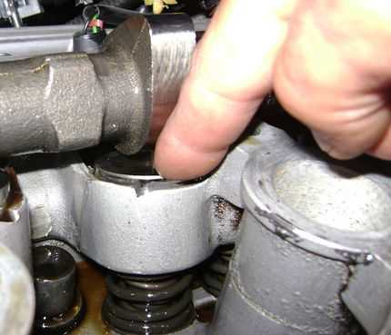 Как заменить гидрокомпенсаторы на 406 двигателе?