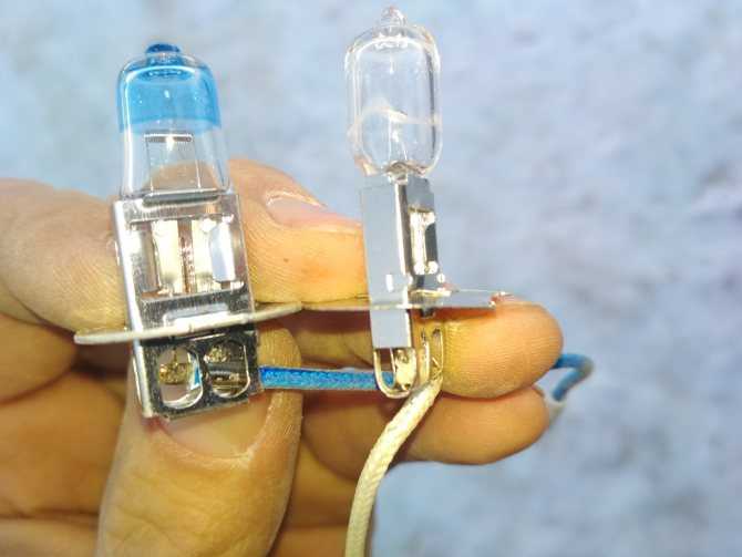 Инструкция по выбору и замене лампочки в противотуманной фаре своими руками