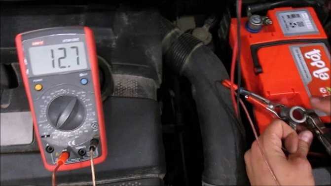 Почему разряжается аккумулятор в машине за ночь (причины топ-9)