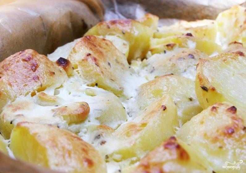 Молодая картошка в духовке — 9 рецептов вкусной запеченной картошки