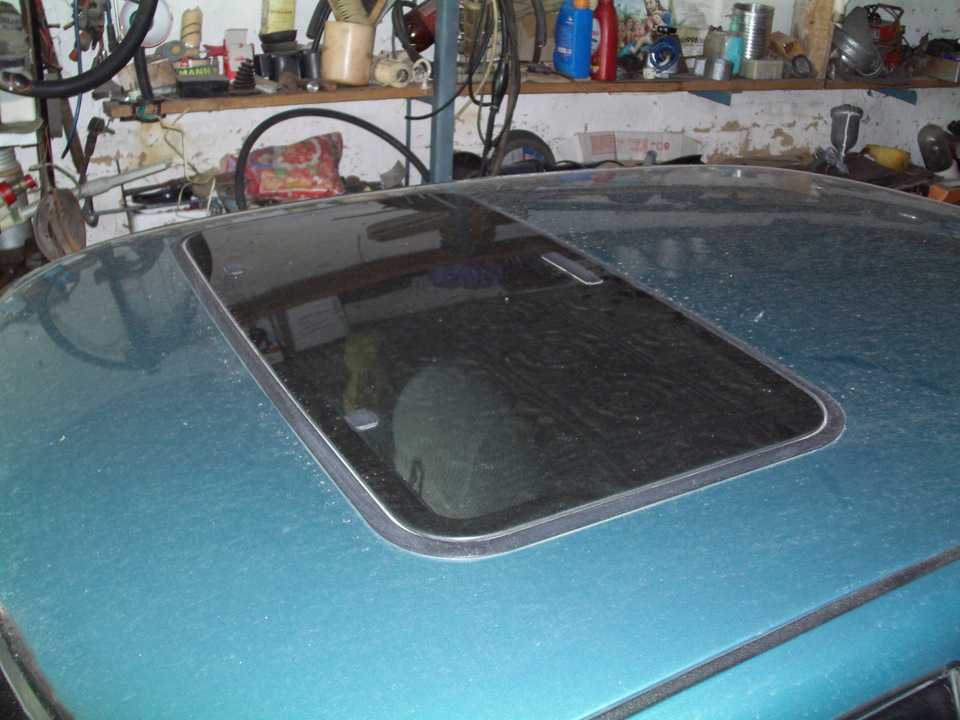 Люк на крышу ваз 2110 и других серий автомобиля - тюнинг салона: виды и установка