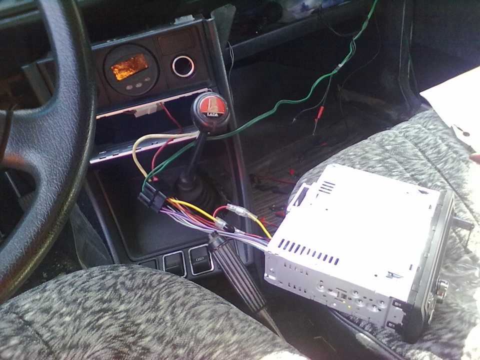 Почему прикуриватель не работает в машине и не фиксируется: как его снять и подключить, ремонт