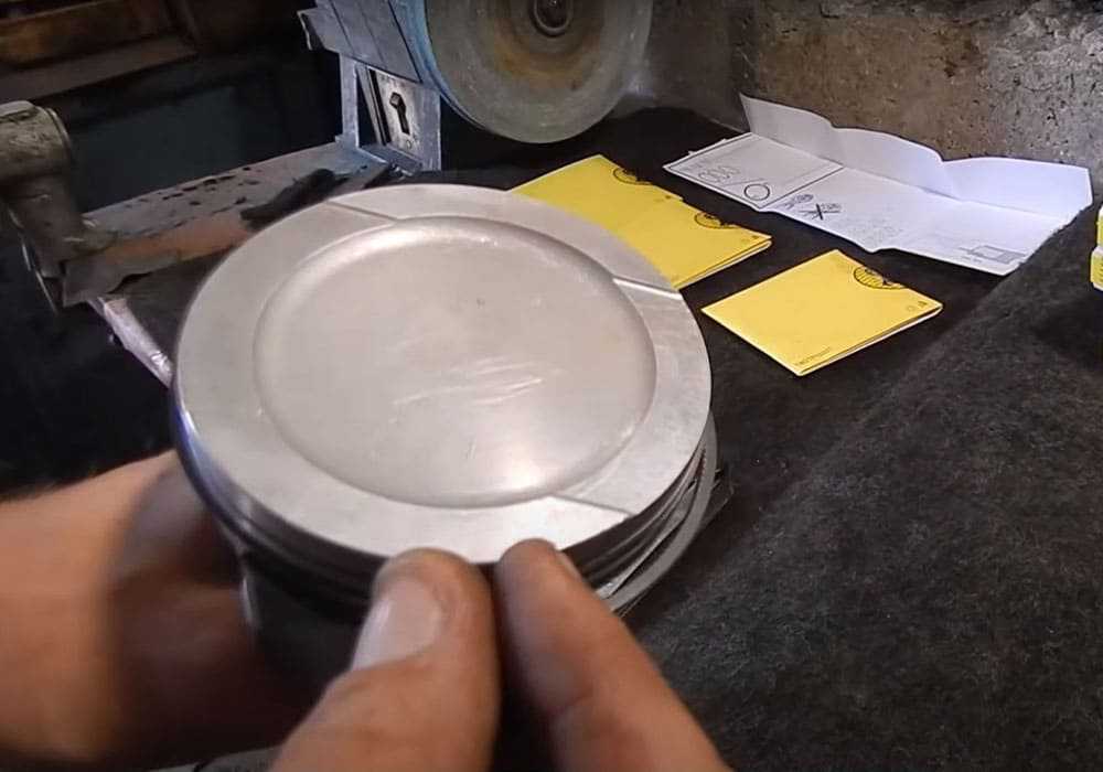 Как правильно поставить кольца на поршень на ваз 2109