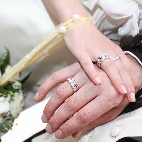 Как носить венчальные кольца: правда, вымысел и немного здравого смысла