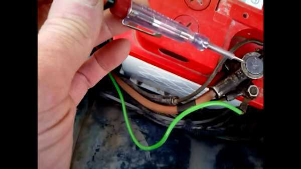 Как снять и заменить генератор на автомобиле ваз 2107