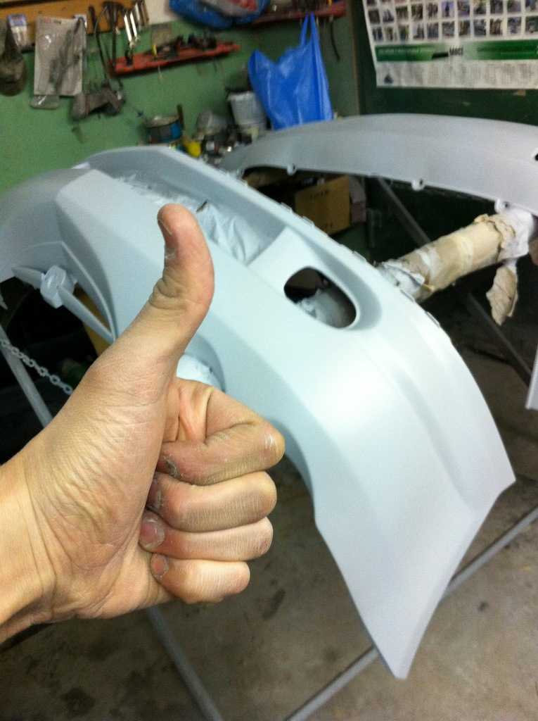 Как провести ремонт пластикового бампера своими руками: все методы восстановления