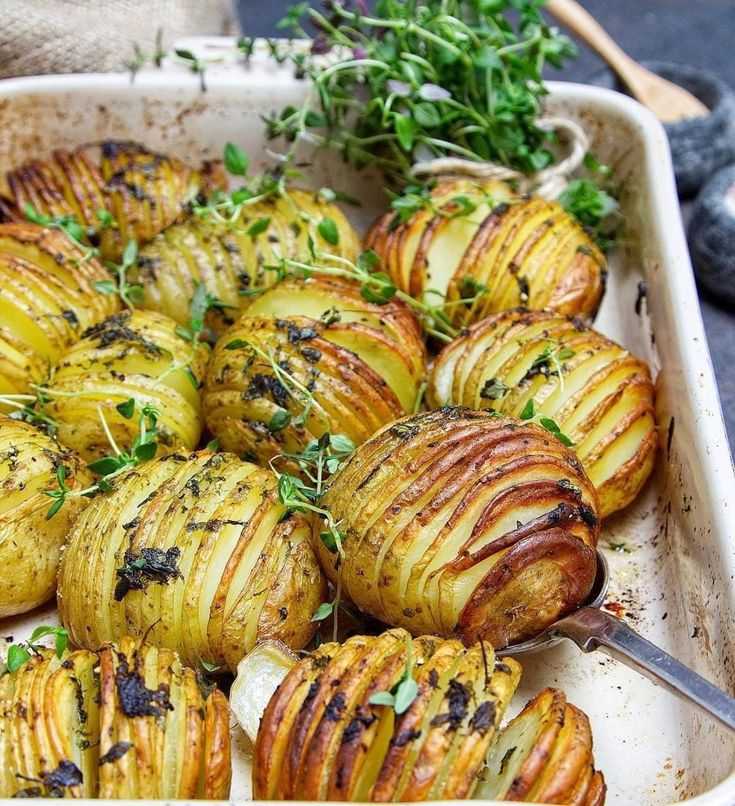 Как запечь картошку в духовке? картошка, запеченная в духовке: 9 рецептов