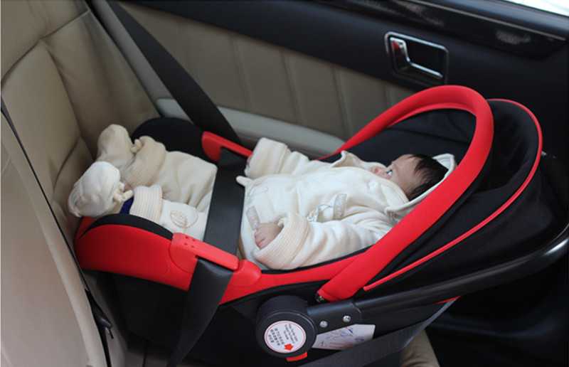 Как перевозить новорожденного в машине по правилам 2021 года: обзор автомобильных кресел для младенцев + требования