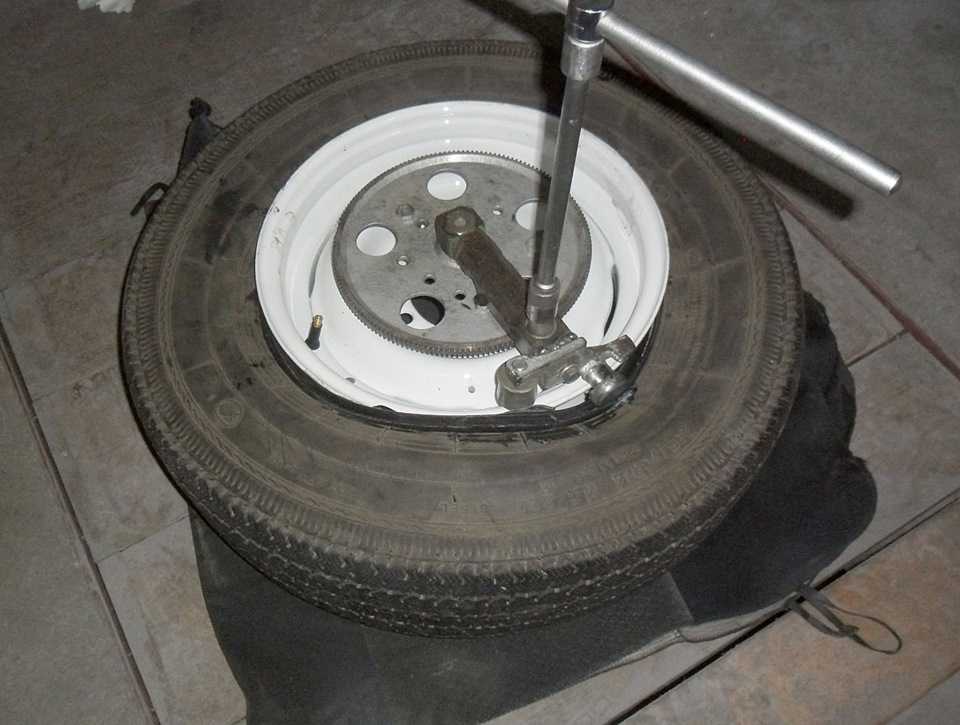 Самодельный шиномонтажный станок своими руками: чертежи, размеры, как сделать станок для разбортировки колес
