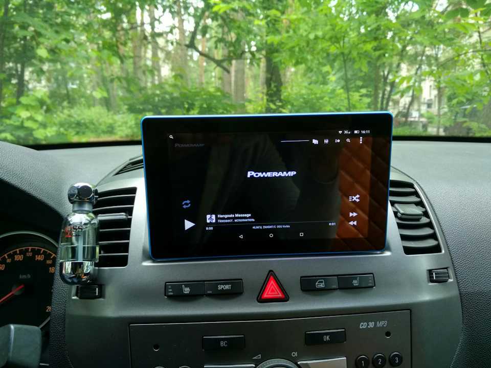 Как установить планшет в машину: крепление в автомобиль своими руками
