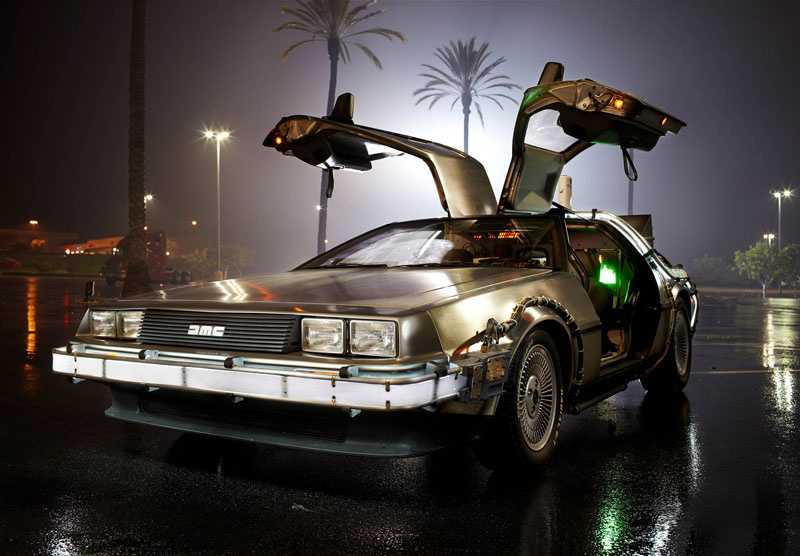 Реплика DeLorean из фильма “Назад в будущее”. Интервью владельца машины. Назад в настоящее: как собирают и продают DeLorean в наши дни Части фильма «Назад